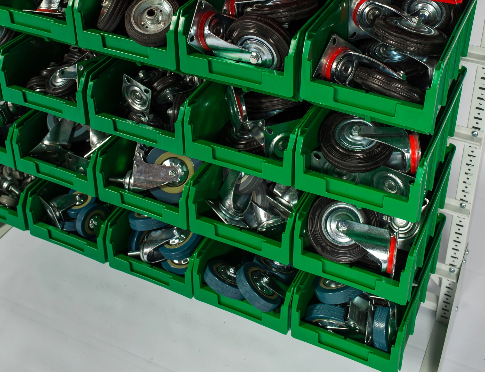 Пластиковый ящик Стелла-техник V-3-желтый 341х207x143мм, 9,4 литра